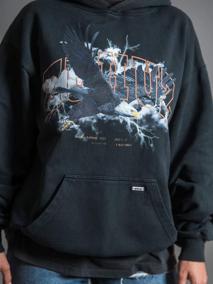 zuhuz clothing vintage hoodie in washed dark grey with eagle print